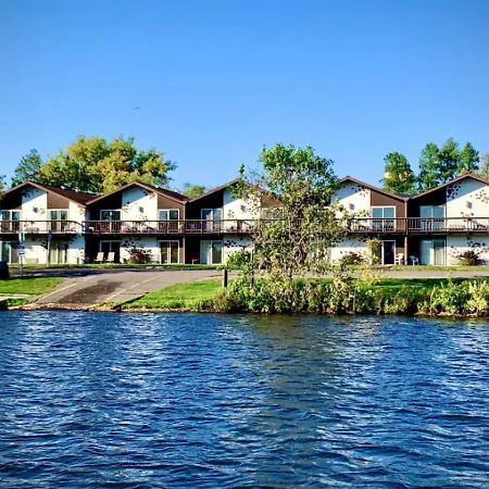 Bridge Inn Tomahawk - Room 107, 2 Queen Beds, Pet Friendly, Laminate Wood Flooring , Walkout, River View